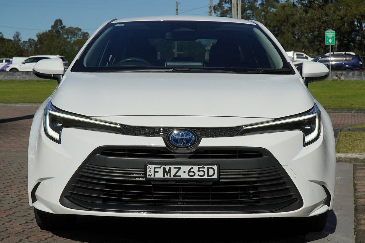 2024 Toyota Corolla Ascent Sport Hybrid ZWE219R