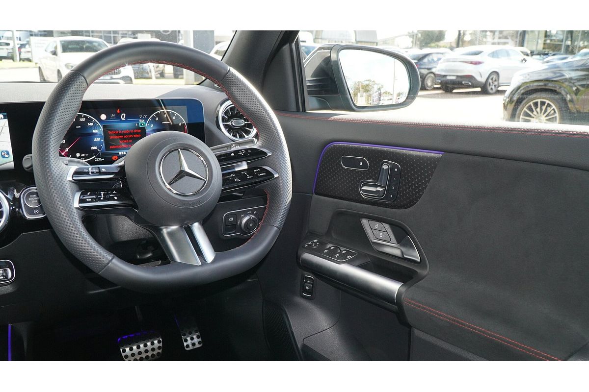 2025 Mercedes-Benz GLA-Class GLA200 H247