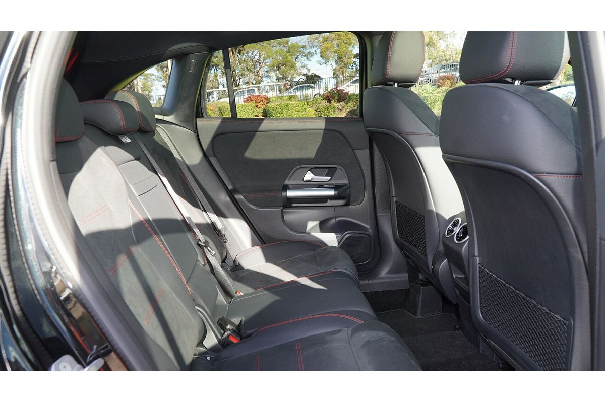 2025 Mercedes-Benz GLA-Class GLA200 H247