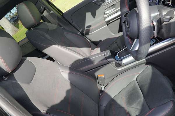 2025 Mercedes-Benz GLA-Class GLA200 H247