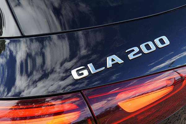 2025 Mercedes-Benz GLA-Class GLA200 H247