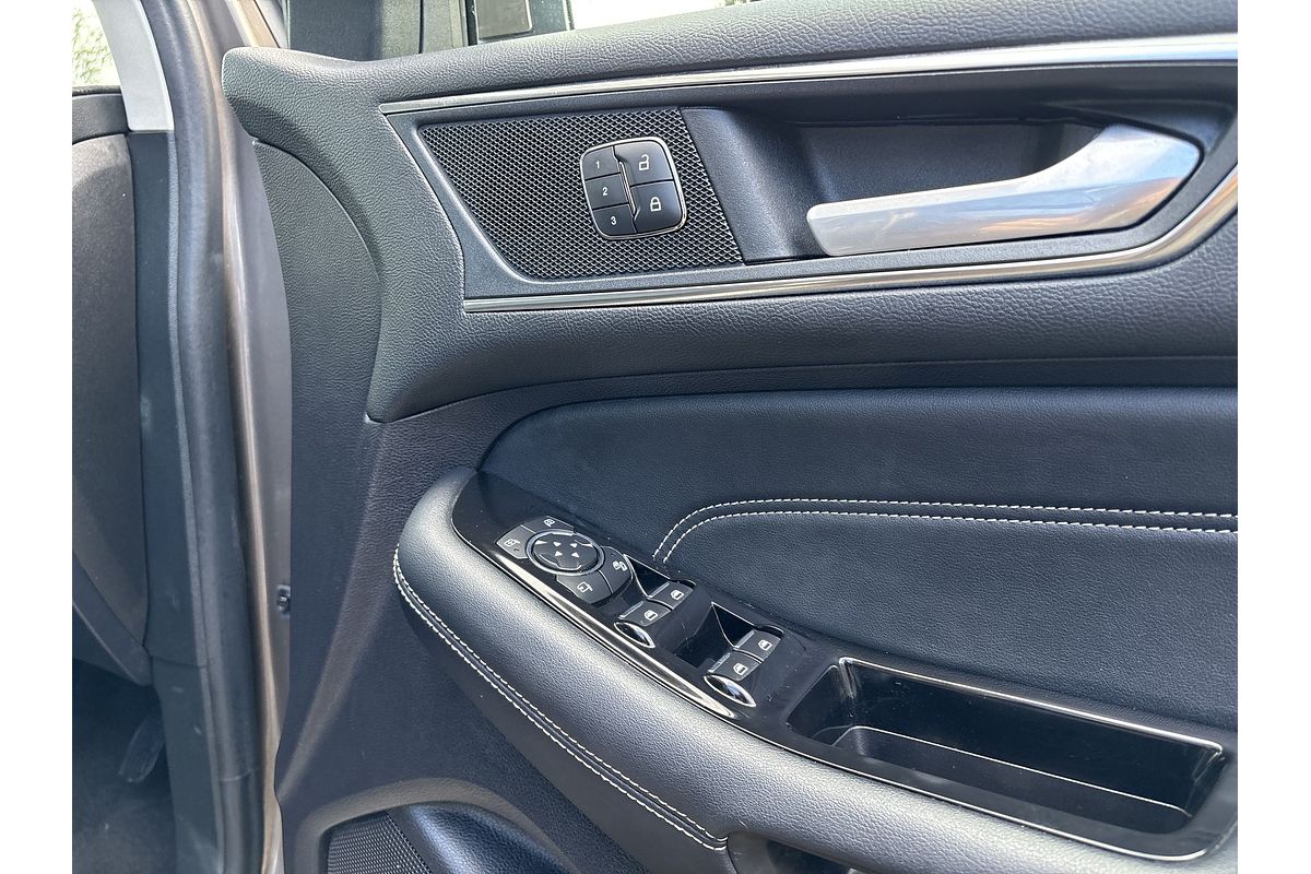 2019 Ford Endura Titanium CA