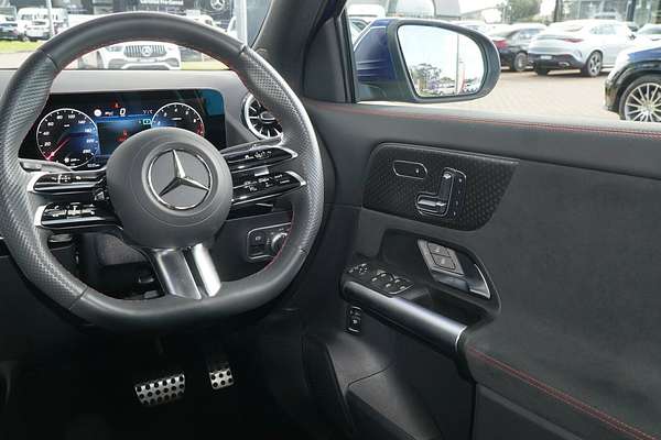 2024 Mercedes-Benz GLA-Class GLA200 H247