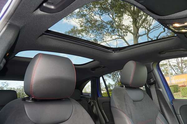2024 Mercedes-Benz GLA-Class GLA200 H247