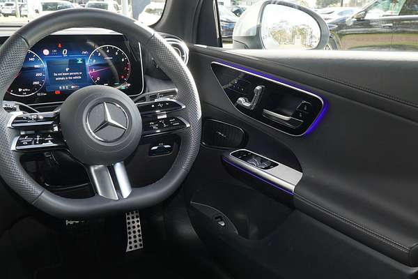 2025 Mercedes-Benz GLC-Class GLC300 X254