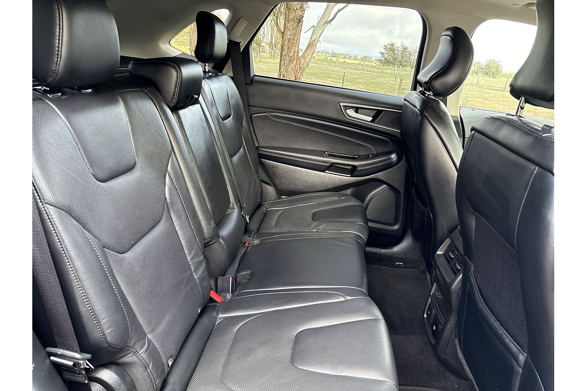 2019 Ford Endura Titanium CA