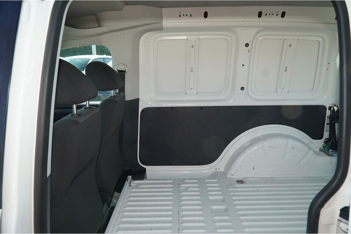 2016 Volkswagen Caddy TSI220 2KN SWB