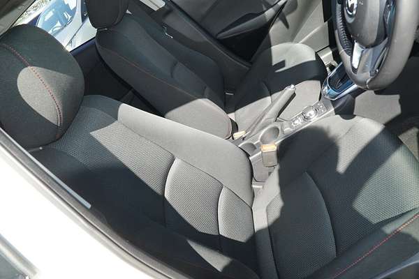 2016 Mazda 2 Maxx DL Series