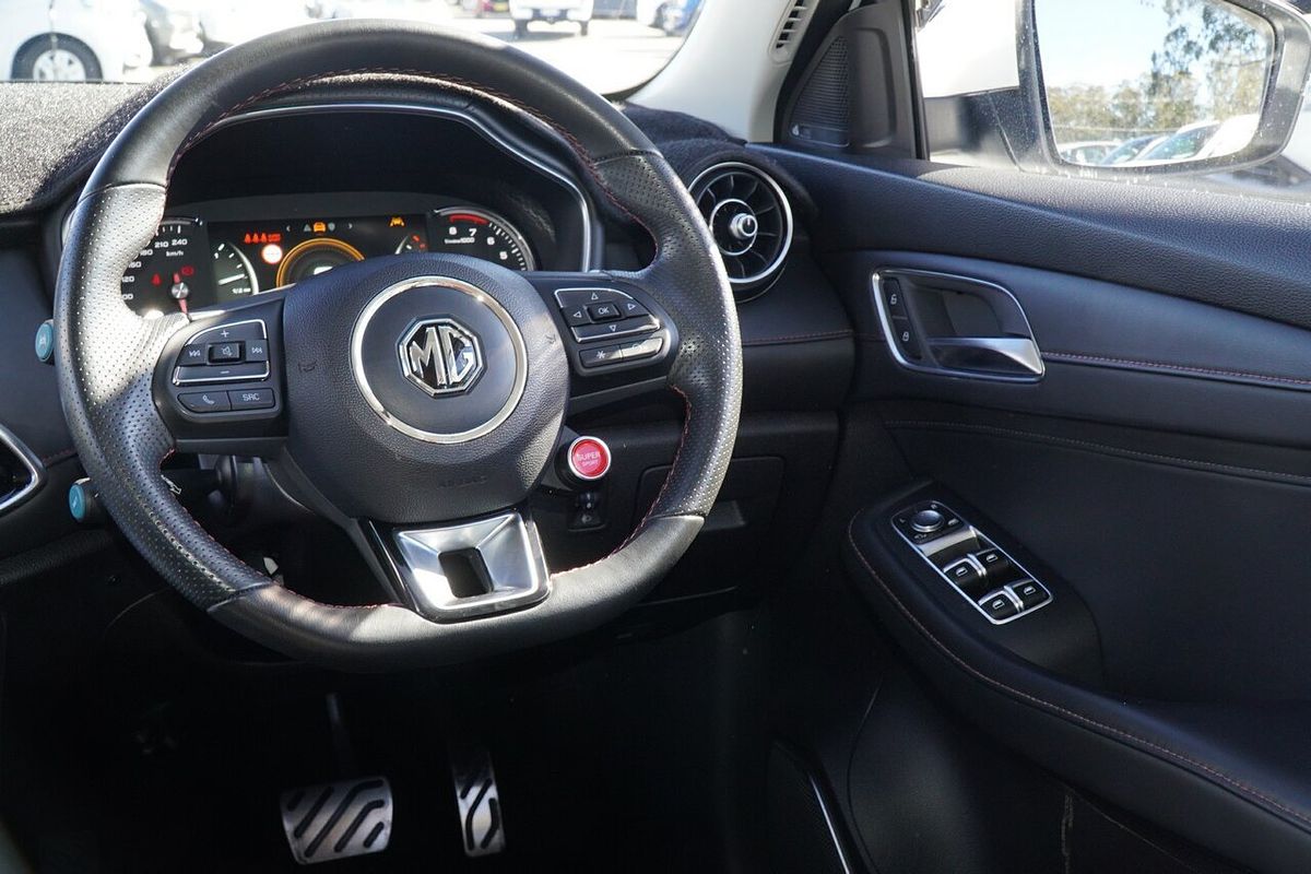 2019 MG HS Excite SAS23