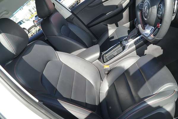 2019 MG HS Excite SAS23