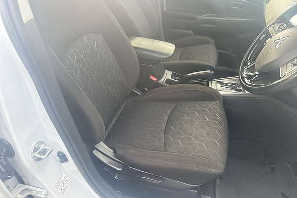 2022 Mitsubishi ASX ES XD