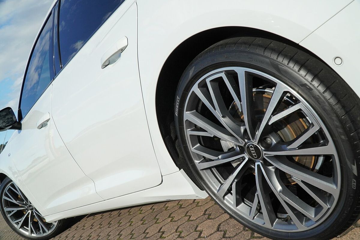 2022 Audi A6 55 TFSI S line C8