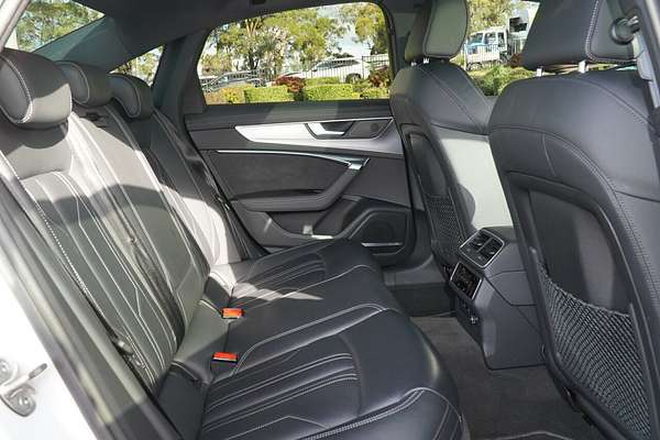 2022 Audi A6 55 TFSI S line C8