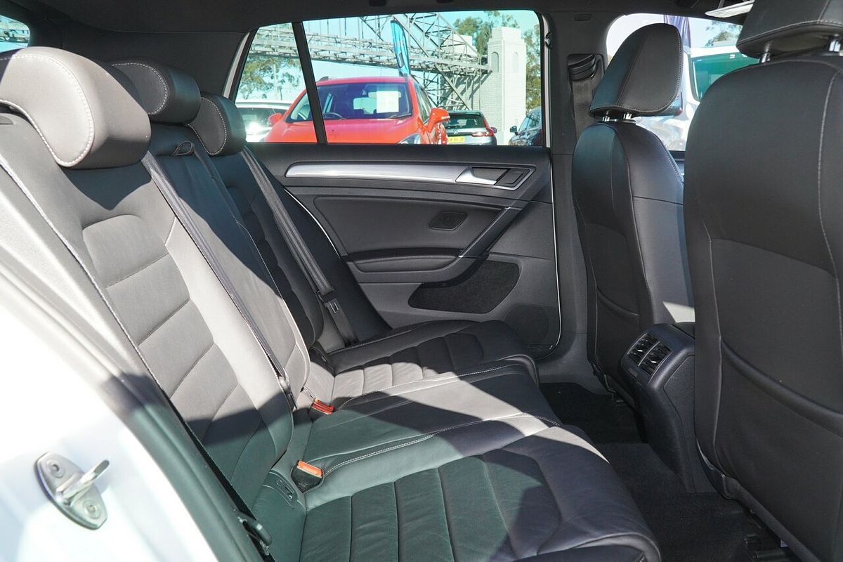 2015 Volkswagen Golf 110TSI Highline 7