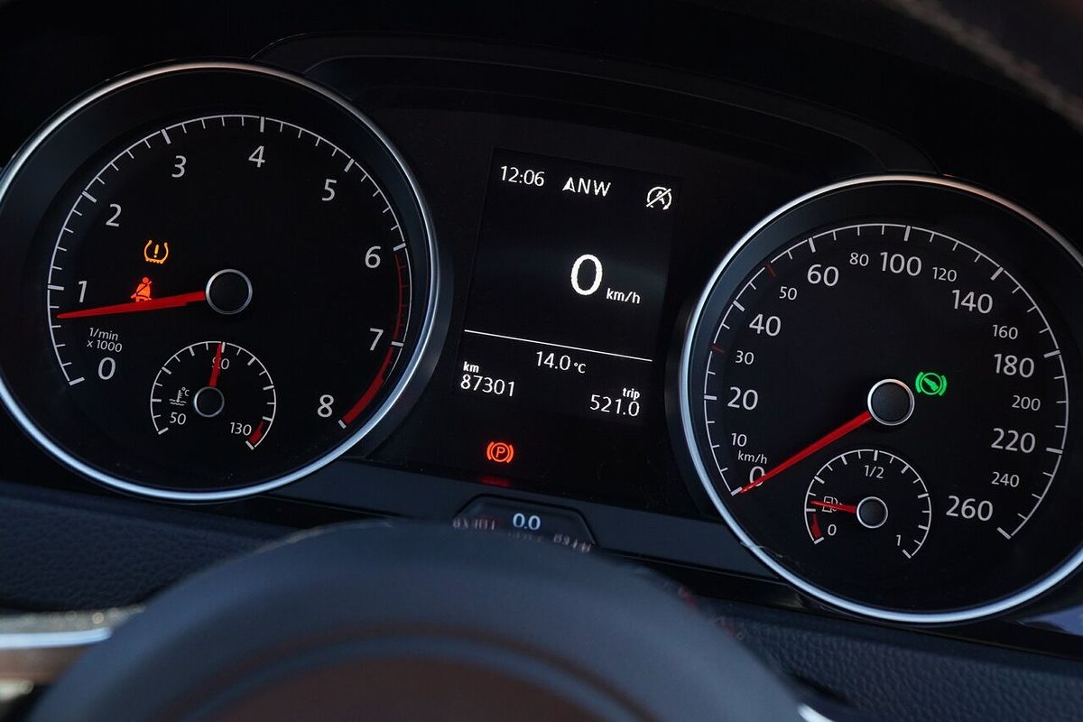 2015 Volkswagen Golf 110TSI Highline 7