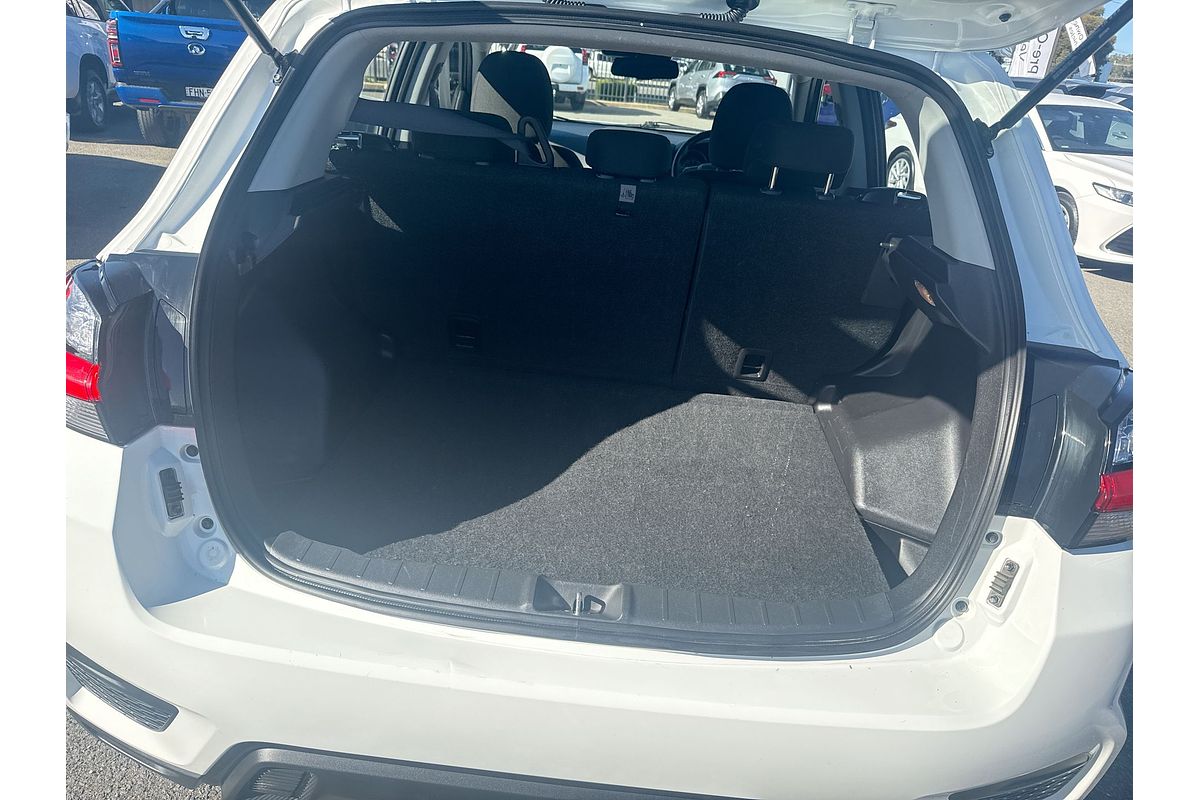2022 Mitsubishi ASX ES XD