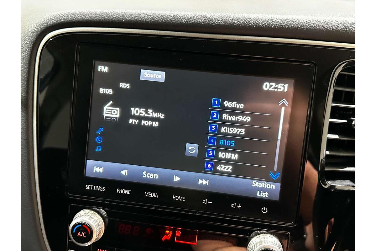 2021 Mitsubishi Outlander ES ZL