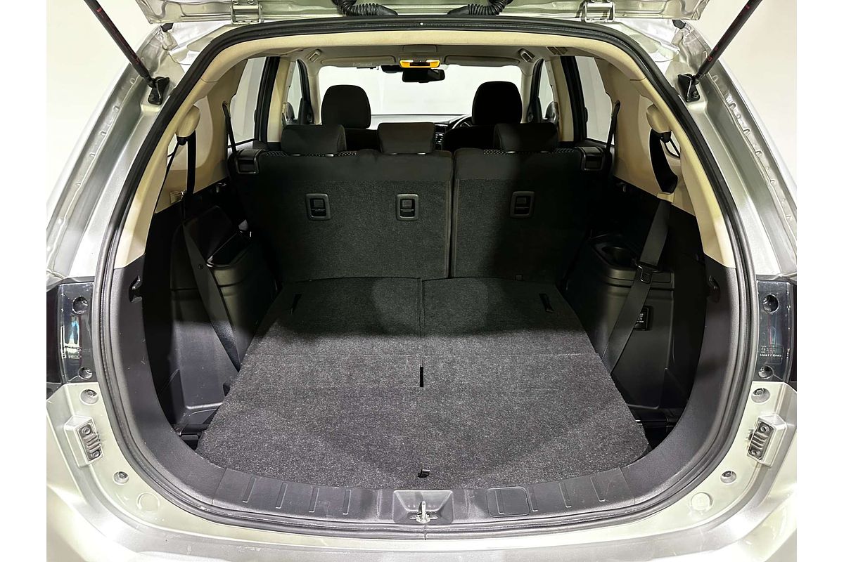 2021 Mitsubishi Outlander ES ZL