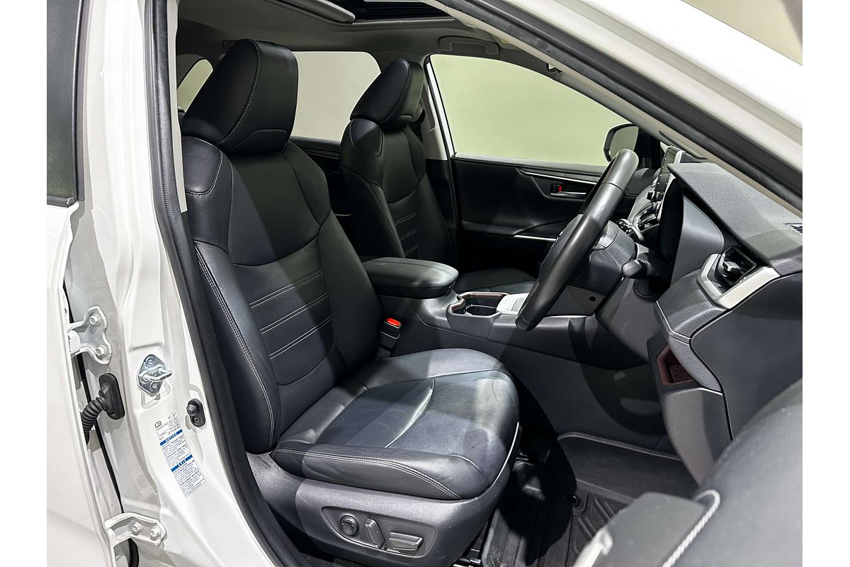 2020 Toyota RAV4 Cruiser AXAH54R