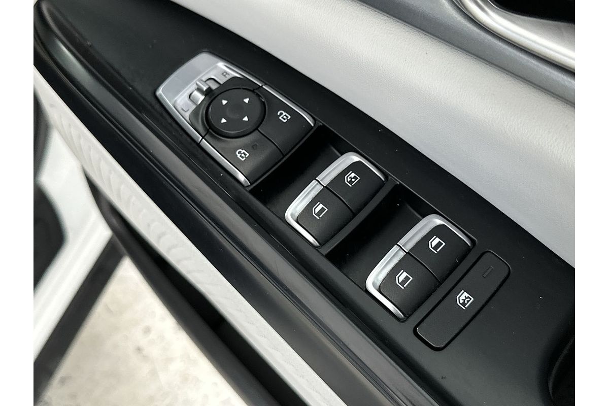 2023 Kia Carnival S KA4