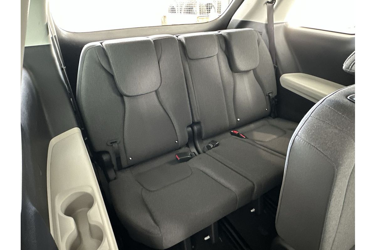 2023 Kia Carnival S KA4