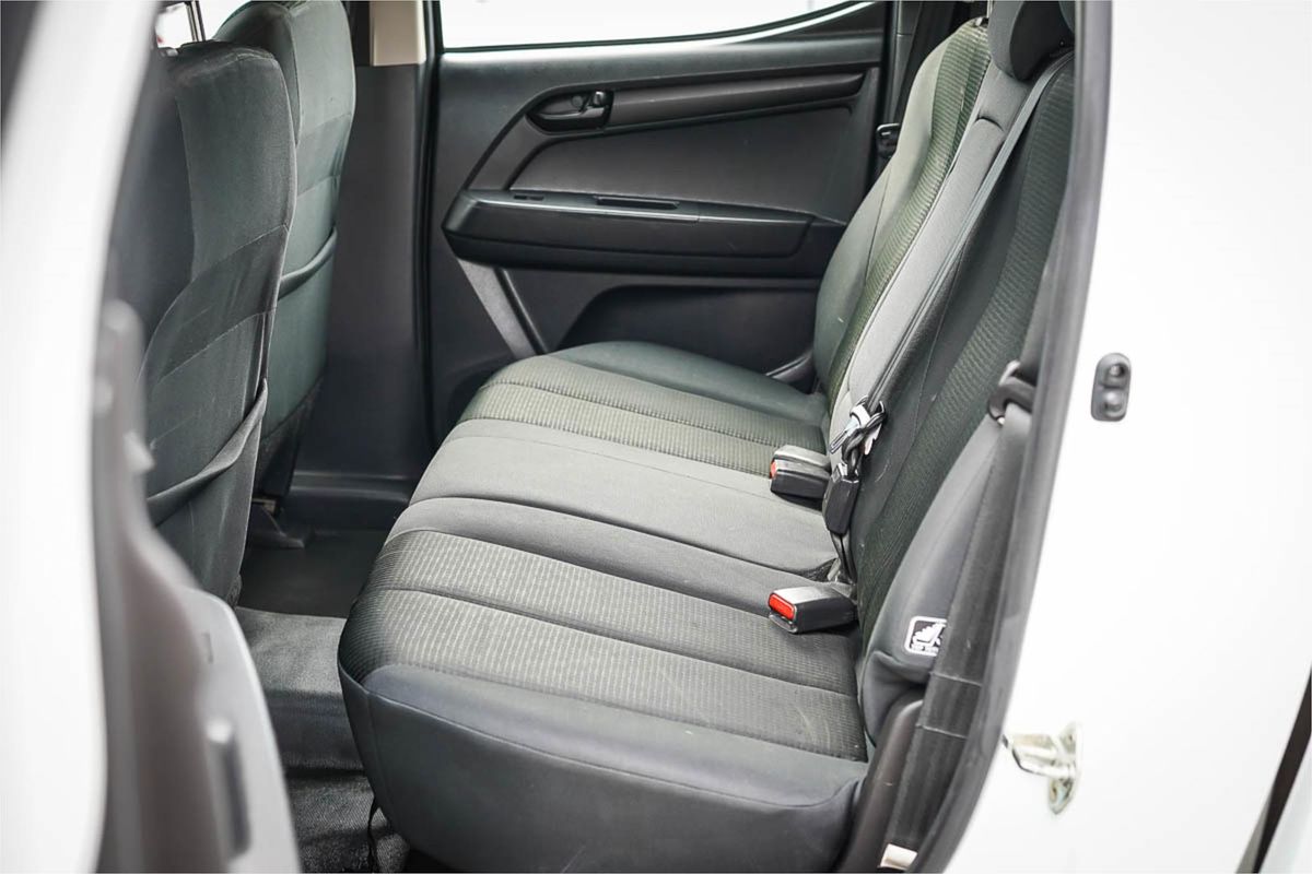 2019 Isuzu D-MAX SX 4X4