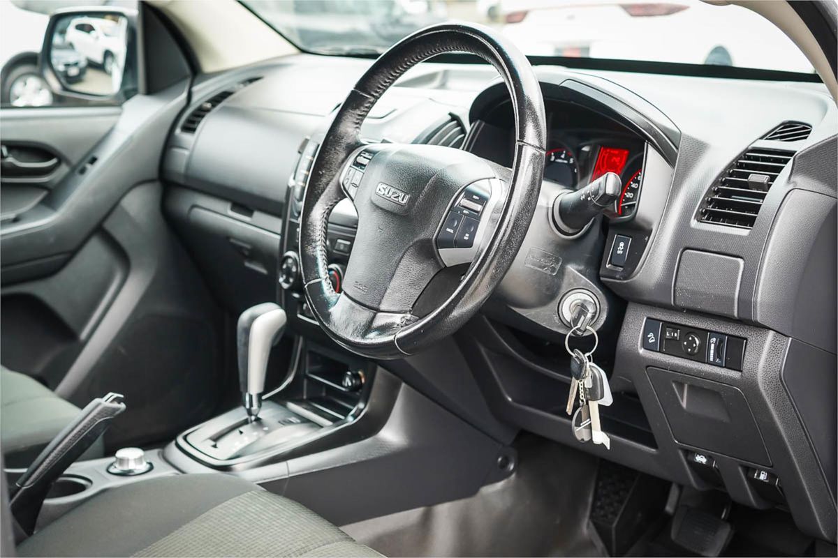 2019 Isuzu D-MAX SX 4X4