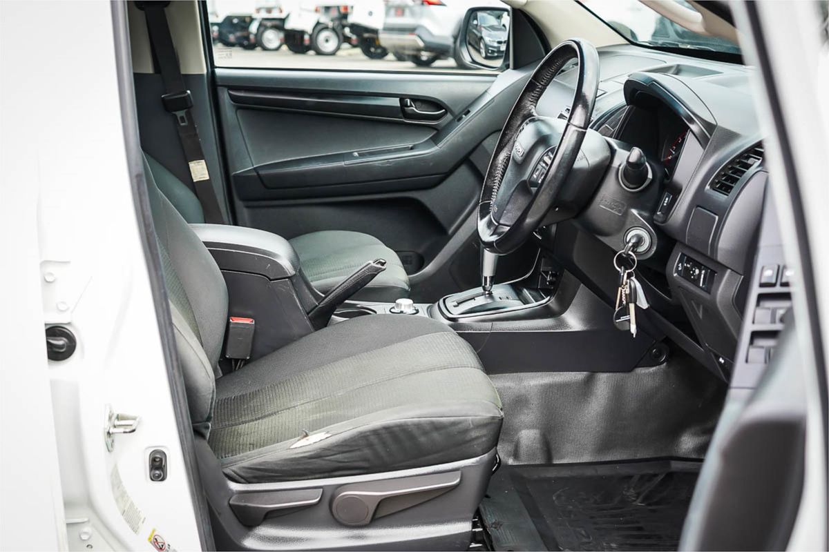 2019 Isuzu D-MAX SX 4X4