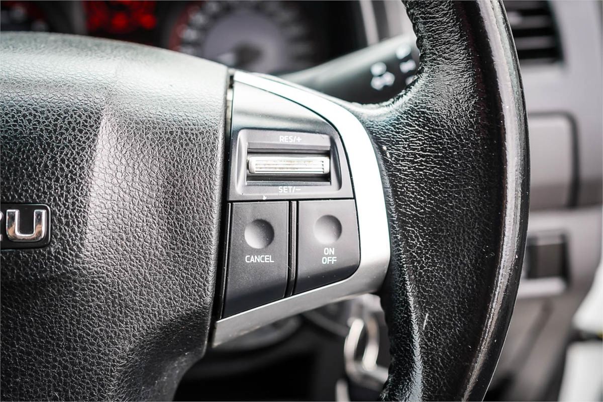 2019 Isuzu D-MAX SX 4X4