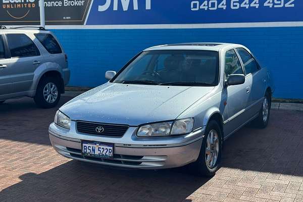2000 Toyota Vienta Grande MCV20R