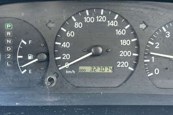 2000 Toyota Vienta Grande MCV20R