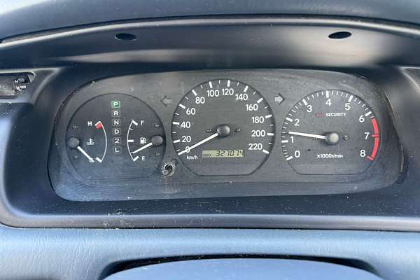 2000 Toyota Vienta Grande MCV20R