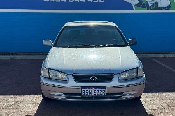 2000 Toyota Vienta Grande MCV20R