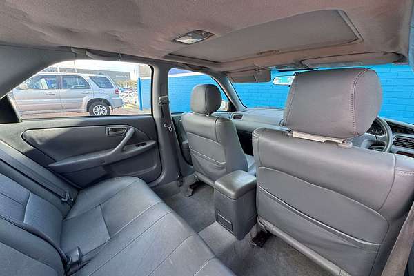 2000 Toyota Vienta Grande MCV20R
