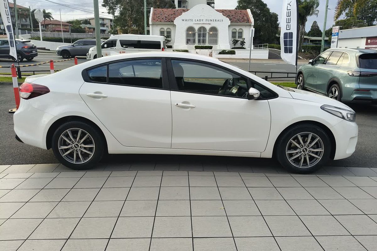 2016 Kia Cerato S YD