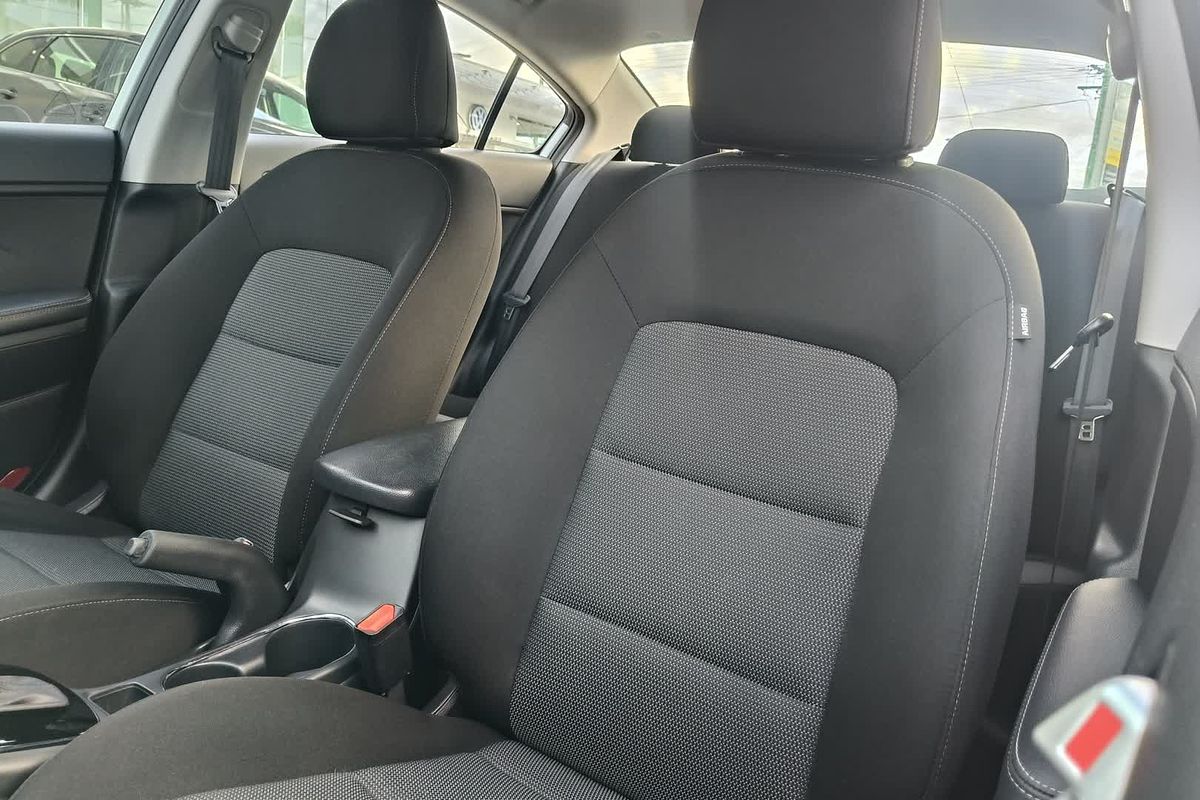 2016 Kia Cerato S YD