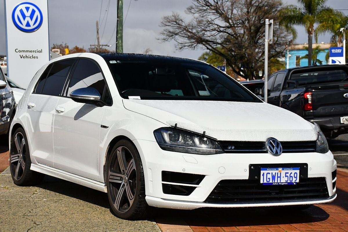 2015 Volkswagen Golf R 7