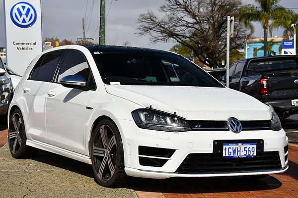 2015 Volkswagen Golf R 7