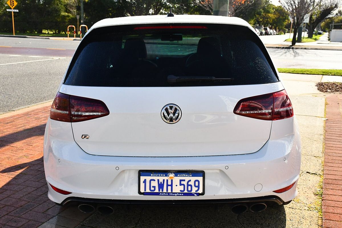 2015 Volkswagen Golf R 7