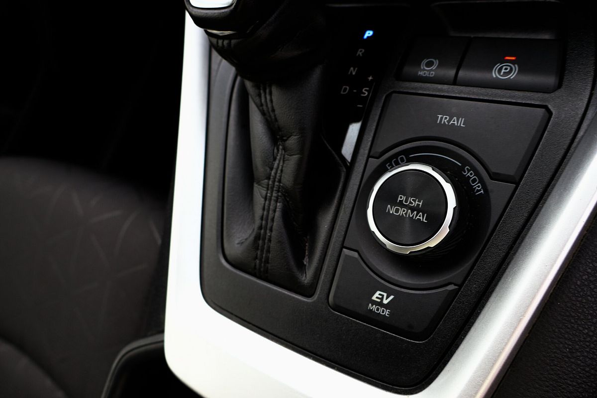 2021 Toyota RAV4 GXL AXAH54R