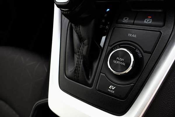 2021 Toyota RAV4 GXL AXAH54R
