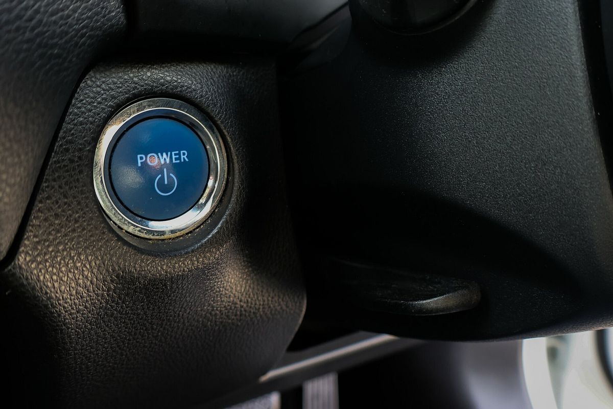 2021 Toyota RAV4 GXL AXAH54R