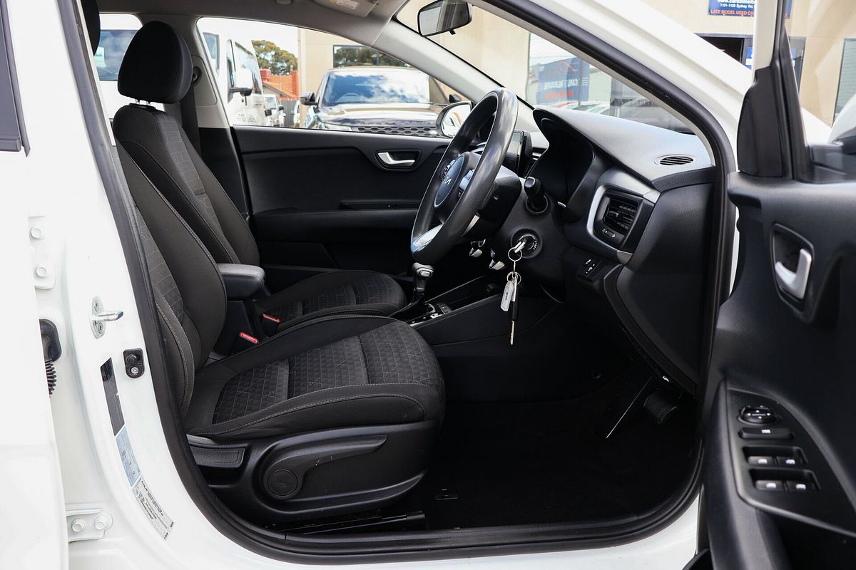 2022 Kia Rio S YB