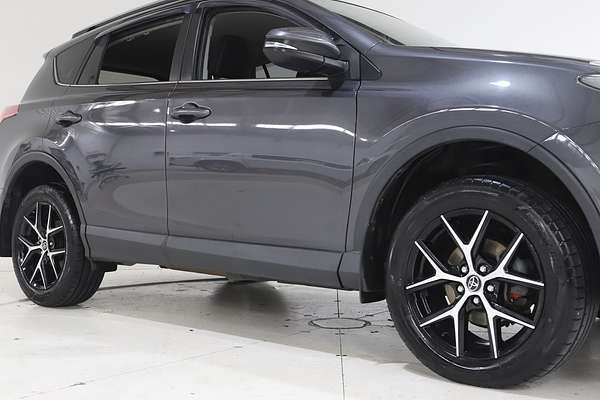 2018 Toyota RAV4 GXL ZSA42R
