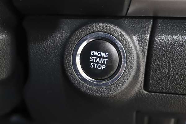 2019 Toyota Hilux SR5 GUN126R 4X4