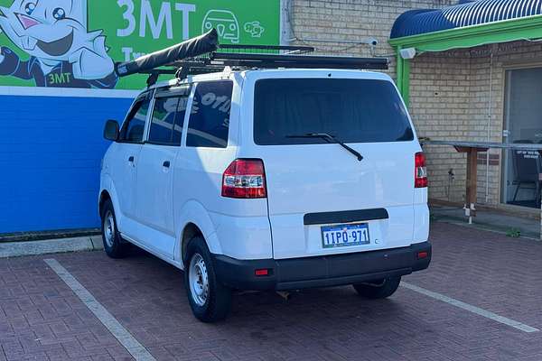 2011 Suzuki APV