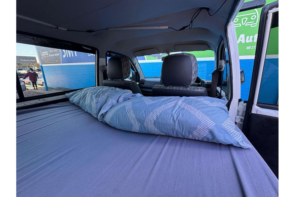 2011 Suzuki APV