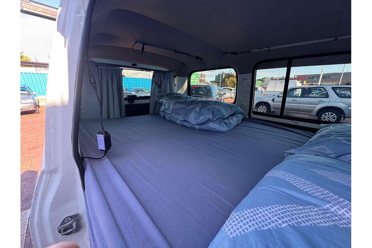 2011 Suzuki APV