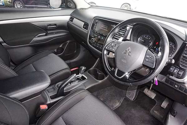 2016 Mitsubishi Outlander XLS ZK
