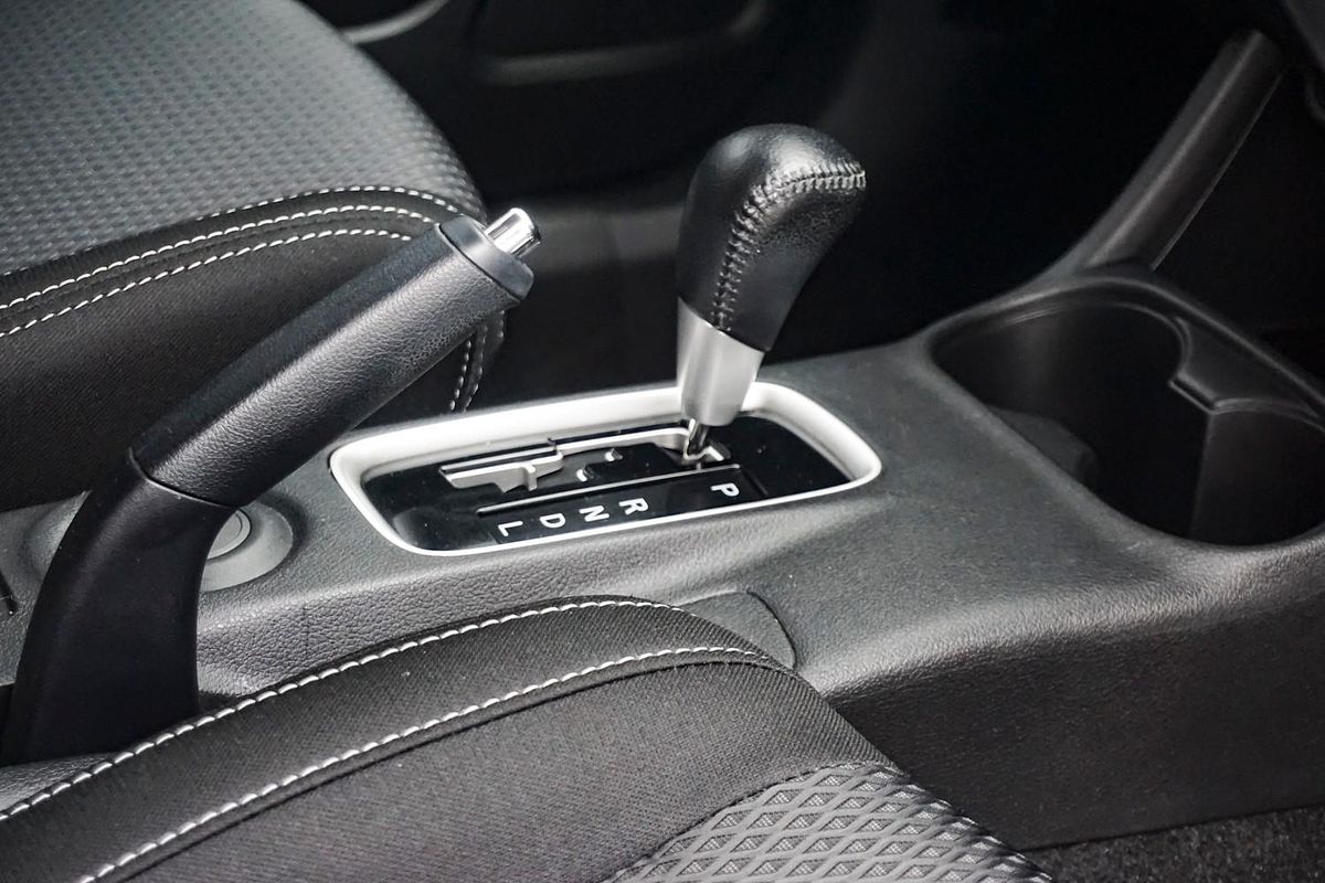 2016 Mitsubishi Outlander XLS ZK